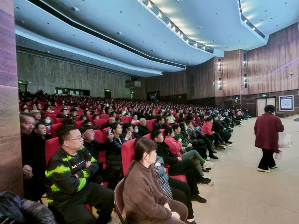 益陽市花鼓戲劇團有限公司,湖南省花鼓戲演出,湖南大型現代花鼓戲